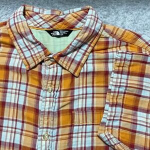 The North Face Mens Plaid Short Sleeve Button Down Shirt Orange Red Large L/G